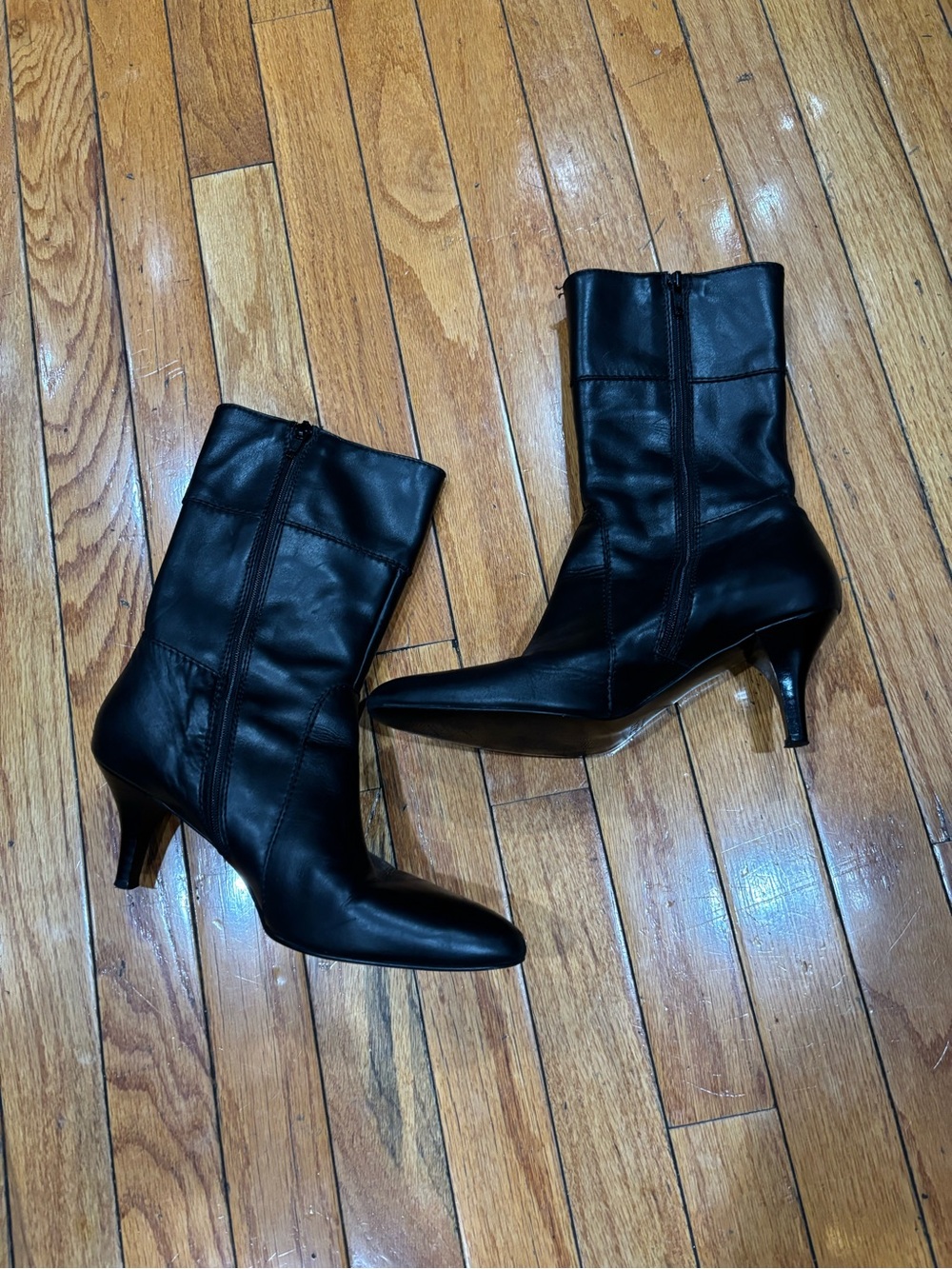 VTG Black Leather J. Crew Stevie Ankle Boot Sz 8 Italy Kitten Heel Side Zip